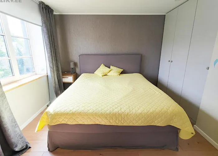 Apartament Rendixime - Karjamaa - Garden, Free Parking, Air Conditioning Parnawa